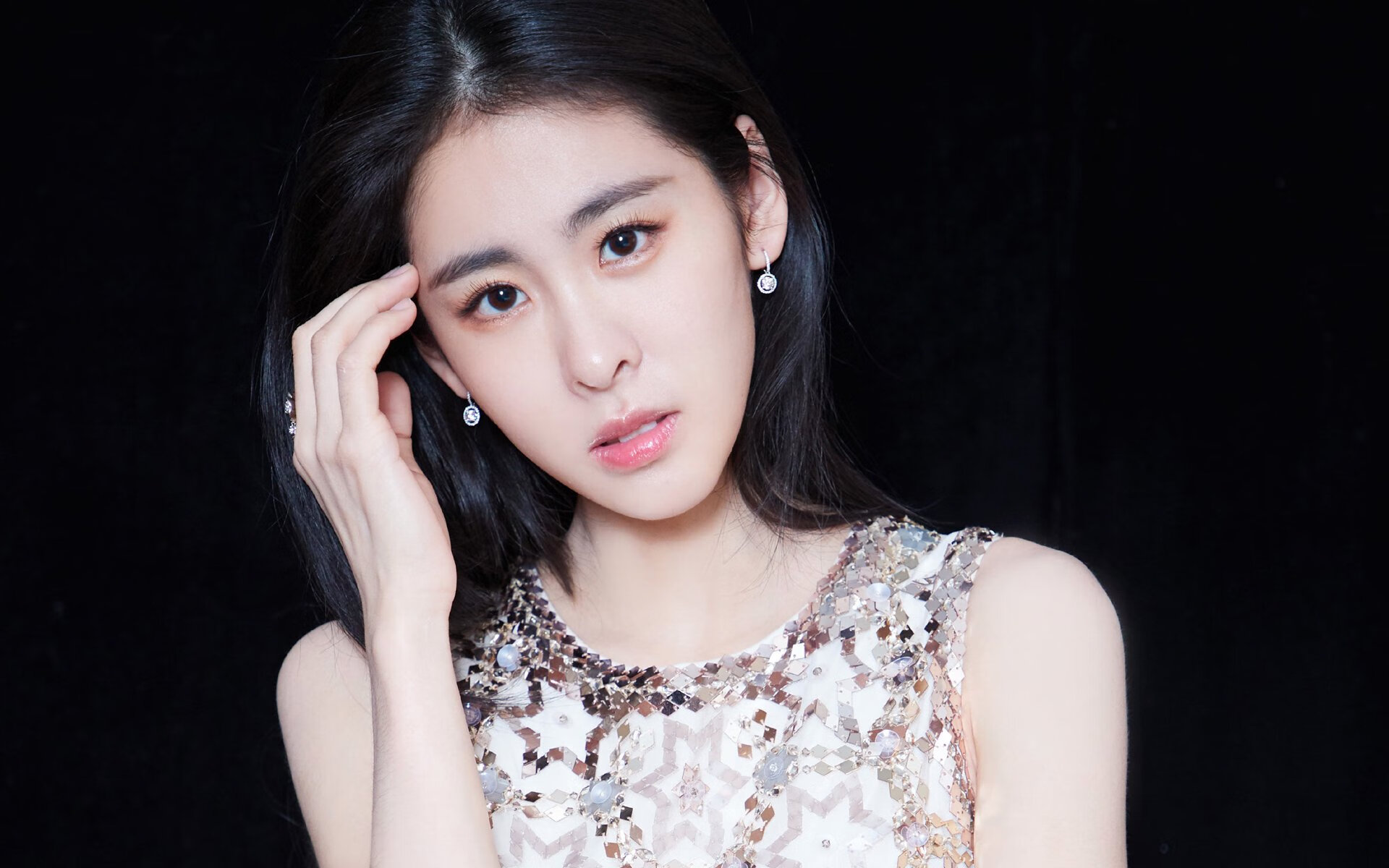 _中国金花王蔷表现出色，闯入四强引发热议_，王金花百科