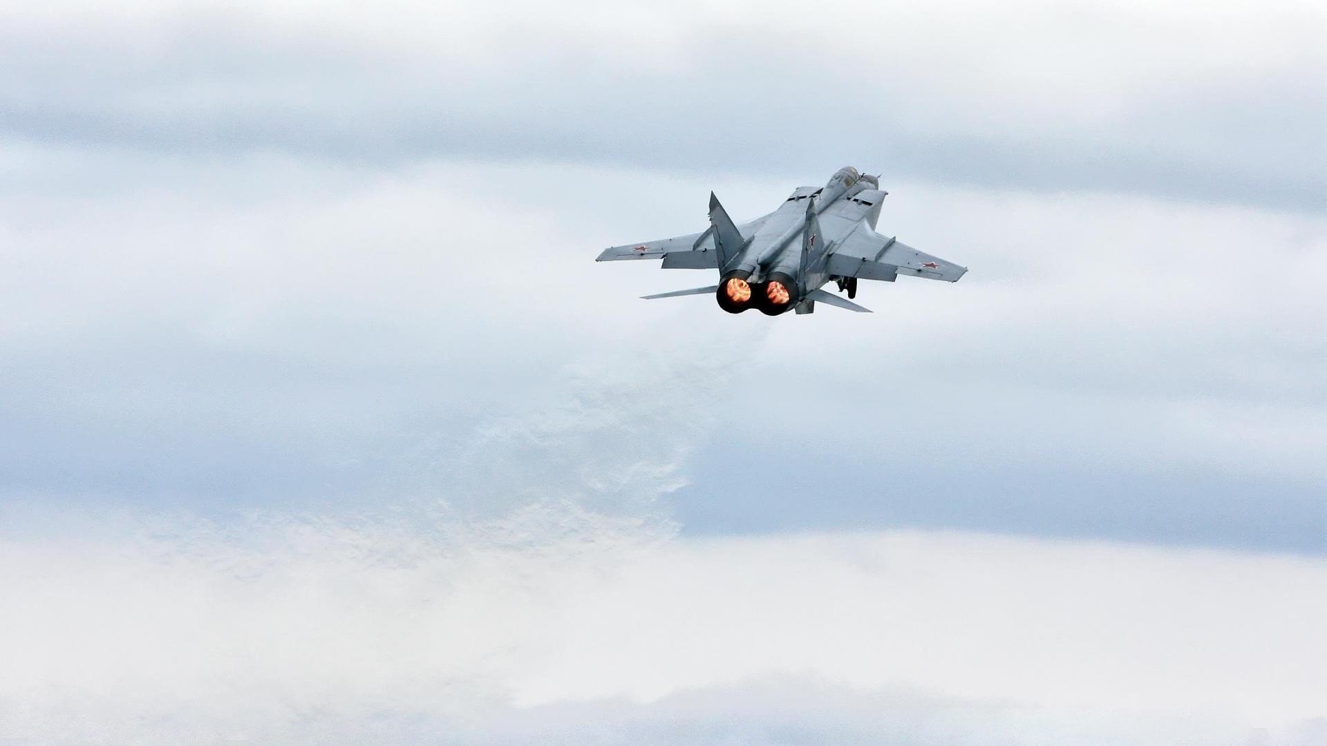 JIU YOU GAME-Aster季中赛表现抢眼，aster战队中单