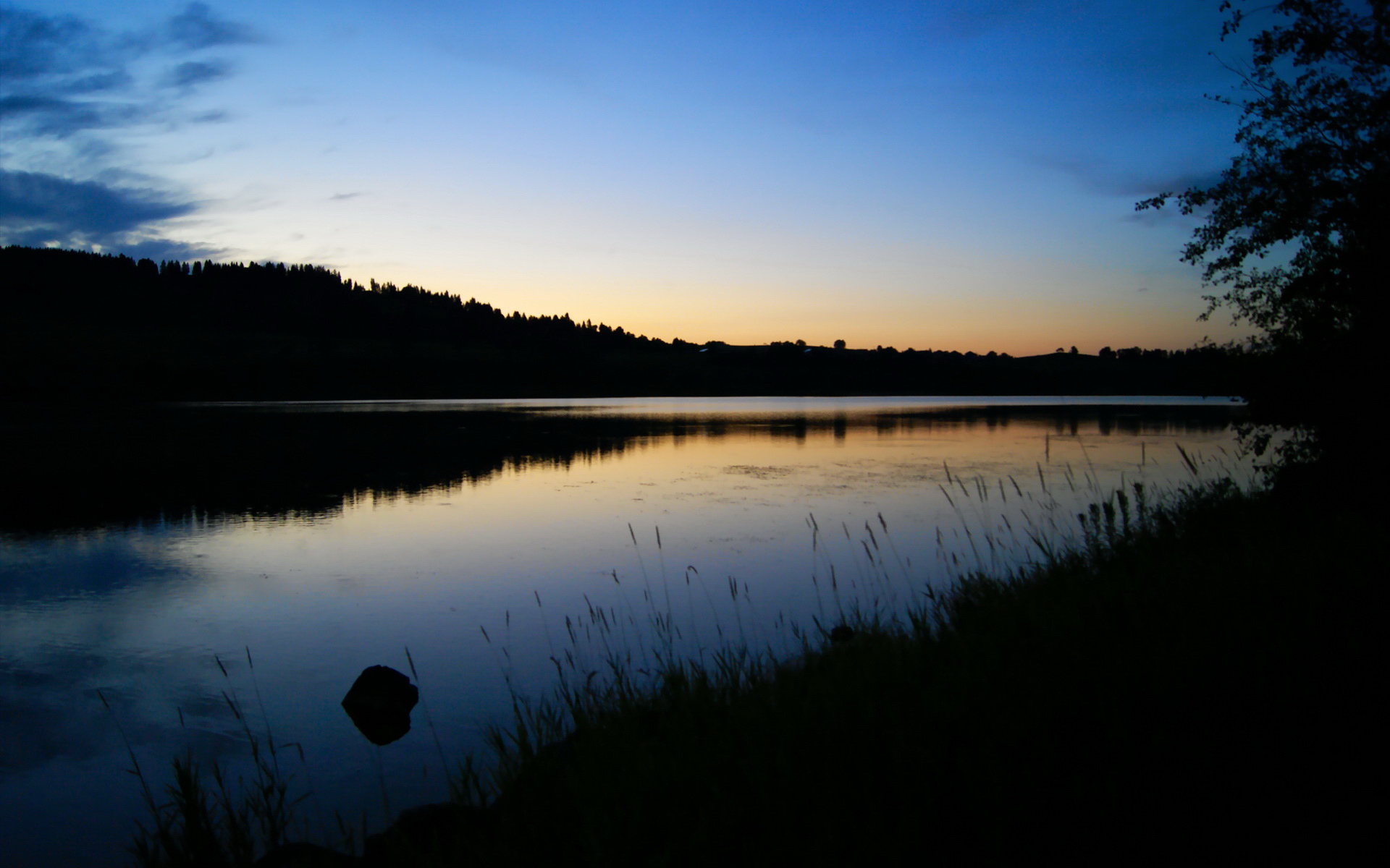 亚眠在热身赛中积累经验,备战下一轮,亚眠逝世是什么意思